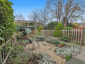 Photo 18- click for photo gallery